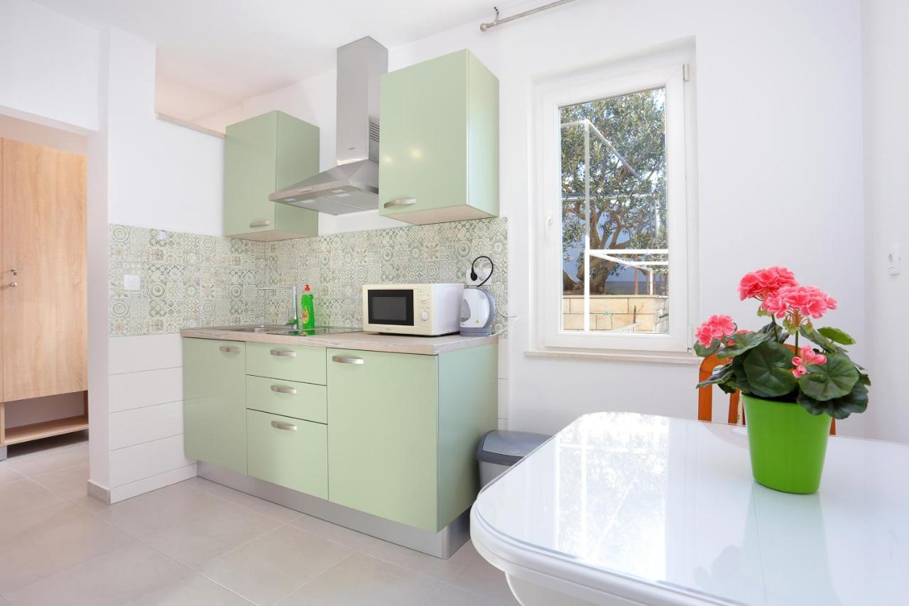 Apartments By The Sea Duce, Omis - 2737 Екстериор снимка