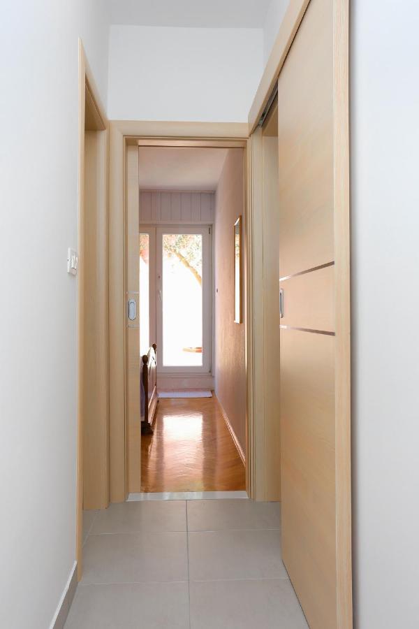 Apartments By The Sea Duce, Omis - 2737 Екстериор снимка