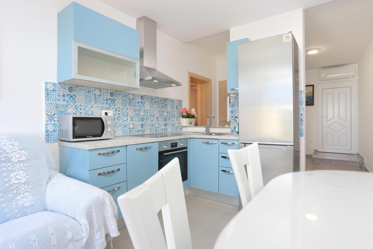 Apartments By The Sea Duce, Omis - 2737 Екстериор снимка